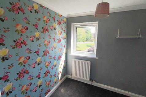 BEDROOM 3.jpg