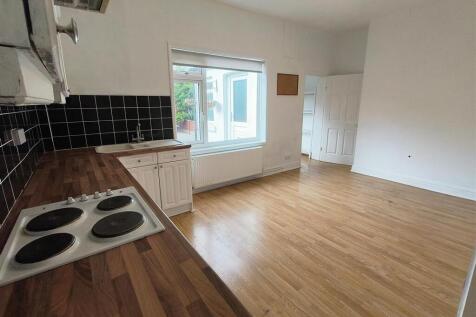 KITCHEN 3.jpg