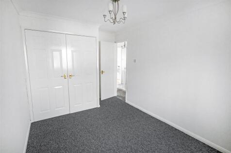 Bedroom 2 2.jpg
