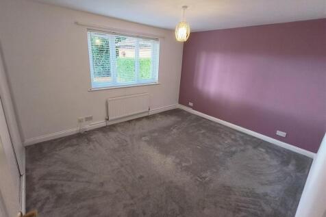 master bedroom 2.jpg