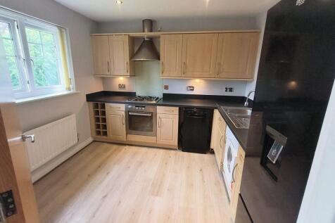kitchen 2.jpg