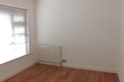 Rear Bedroom