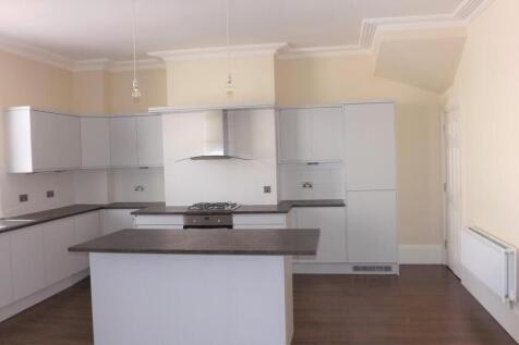 Living/Kitchen