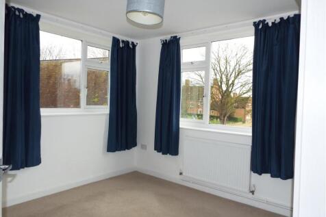 FRONT BEDROOM