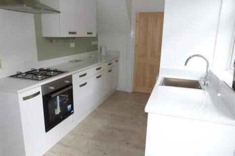 REFITTED KITCHEN