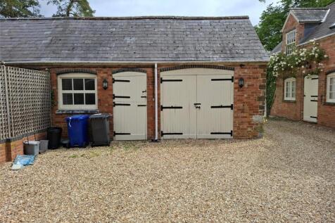 Garage/Stable
