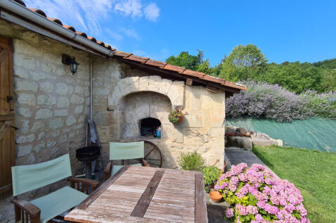 Property Image 8