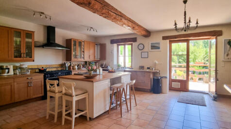 Property Image 10