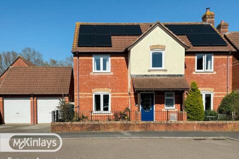 4 Bedroom Detached for Sale
