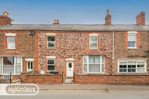 3 bedroom terraced with study, large garden &amp; loa