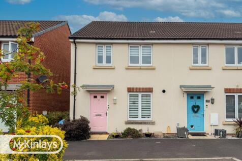 Beautiful, affordable, 3 Bedroom for Sale with pa