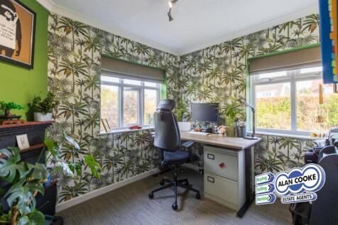 OFFICE / BEDROOM 4