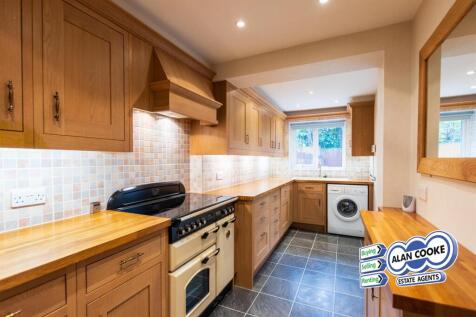 EXTENDED KITCHEN