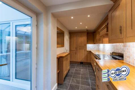 EXTENDED KITCHEN