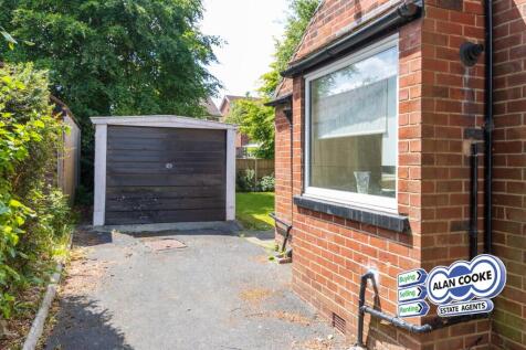 DETACHED GARAGE
