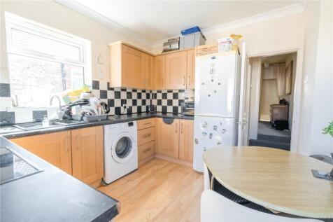 75a - Kitchen