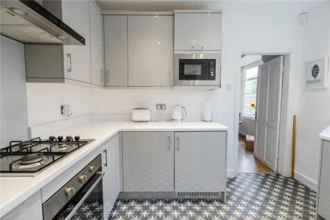Kitchen (2)