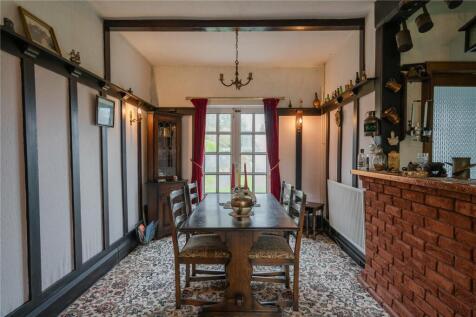 Living/Dining Room