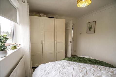 Bedroom 2 (3)