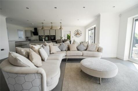 Kitchen-Diner/Living
