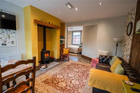 Gff - Living Room(2)