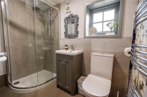 Gff - Shower Room