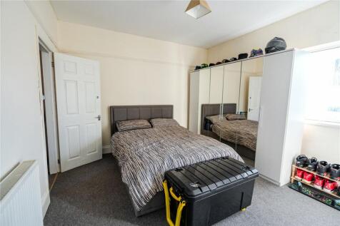 Fff - Living Room
