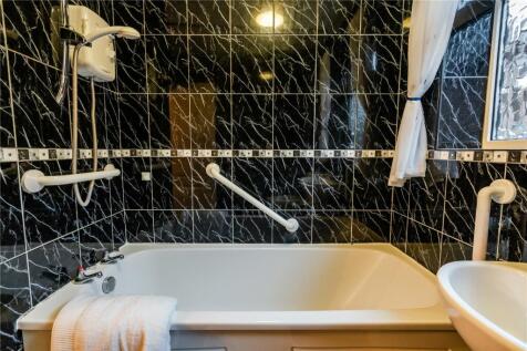 Bathroom (1)