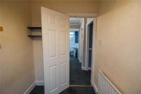 Box Room (2)