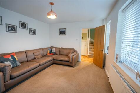 Living Room (2)