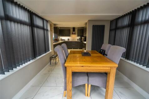 Sun Room (2)