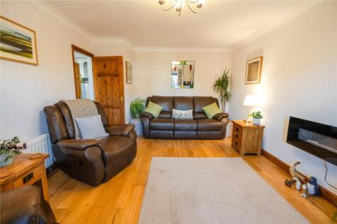 Living Room (2)