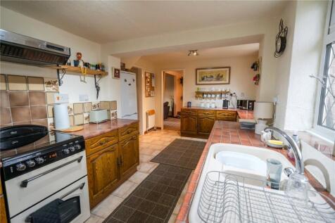 Kitchen (2)