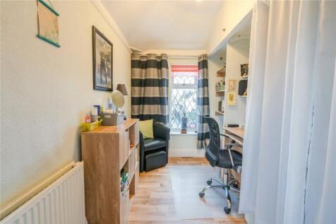 Bedroom 3/Office