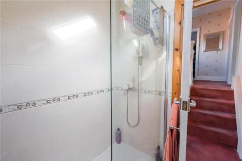 Shower Room (2)