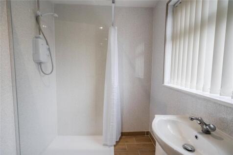 Shower Room (2)
