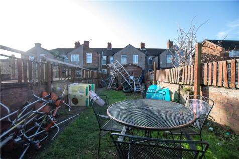 Rear Garden (2)