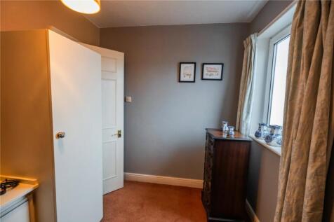 Bedroom 3 (2)