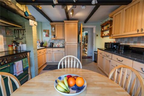 Kitchen (2)