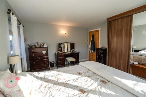 Bedroom 2 (3)