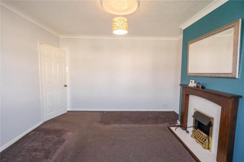 Living Room (2)
