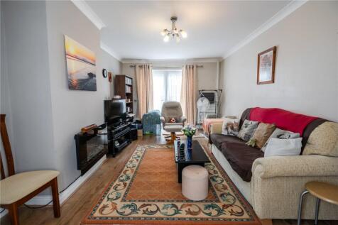 Living Room (2)