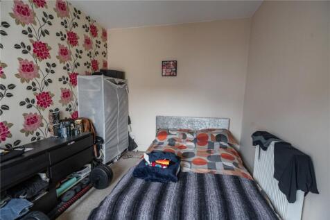 Bedroom 2 (2)