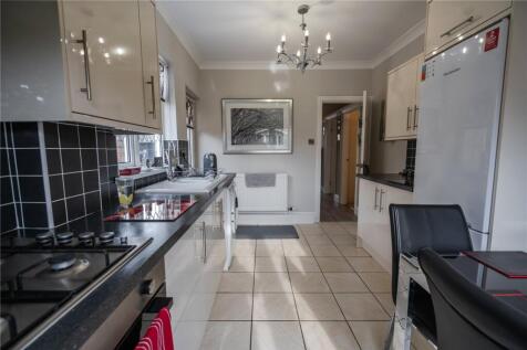 Kitchen (2)