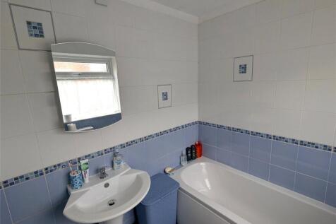 Bathroom (2)