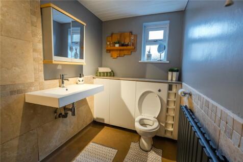 Wet Room (2)