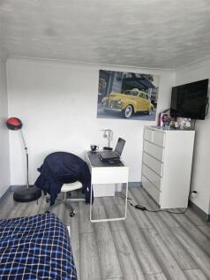 Bedroom 3 (2)