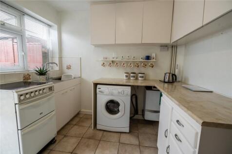 Kitchen (2)