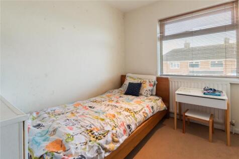 Box Bedroom