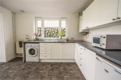 Kitchen (2)